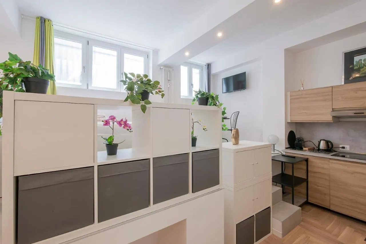 Ihost Apartment - Val Strona 6 Mediolan