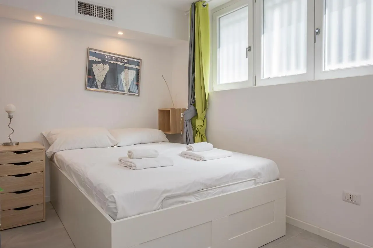Ihost Apartment - Val Strona 6 Mediolan